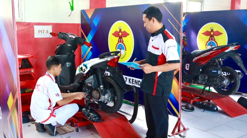 Dokumentasi Uji Kompetensi Keahlian (UKK) SMK Negeri 7 Kendal